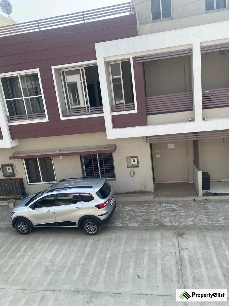 3 BHK Apartment / Flat For Rent in Ahmedabad photo thumbnail 7
